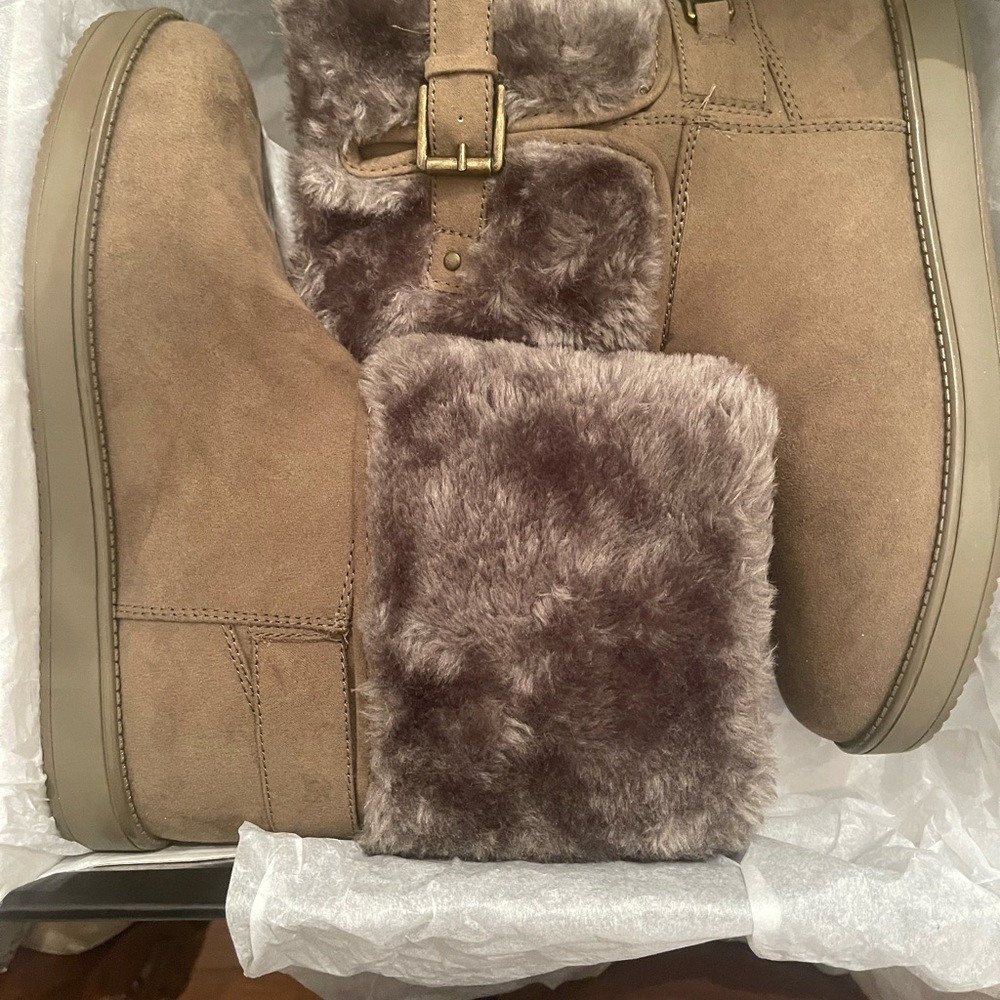 Guess booties - Picture 3 of 4